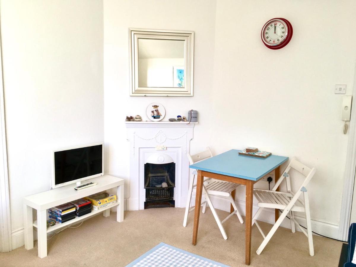 Appartement Lyme Regis Renovated Period Seaside Flat Extérieur photo